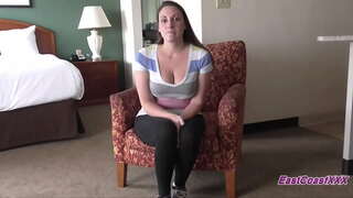 Gran Mamella MILF xucla i folla dos nois en l&#039;audició